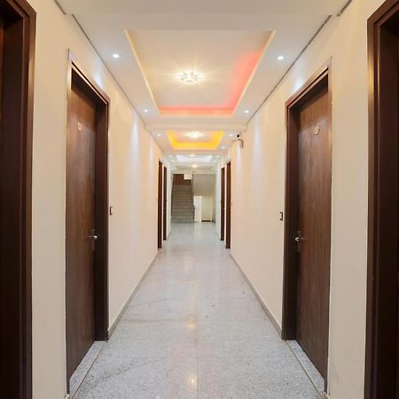 Hotel Red Velvet At Delhi Airport New Delhi Exterior photo